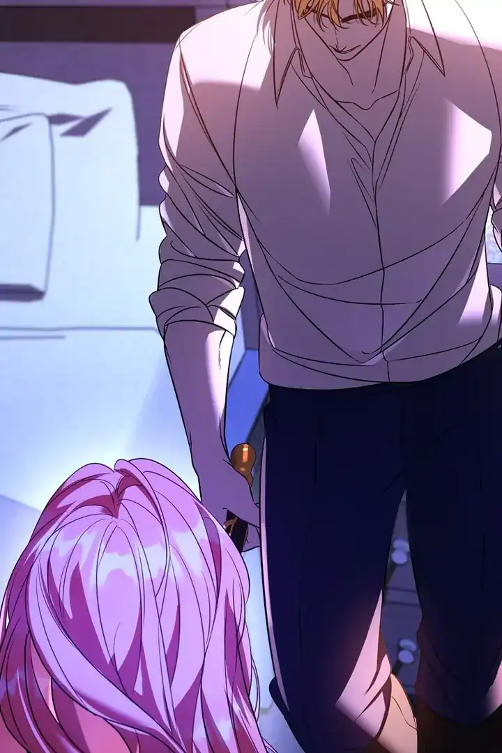 The Male Leads Are Trapped in My House Chapter 28 Gambar 9